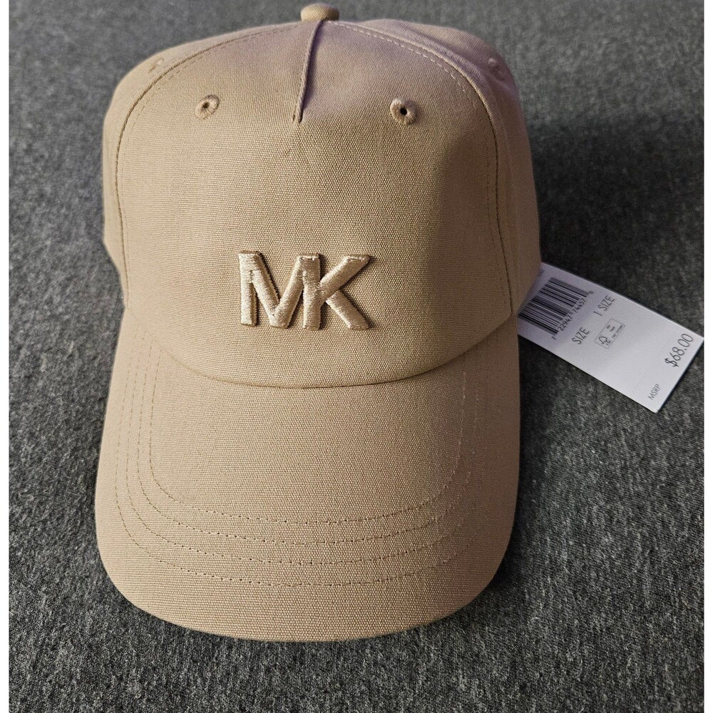 Michael kors hat